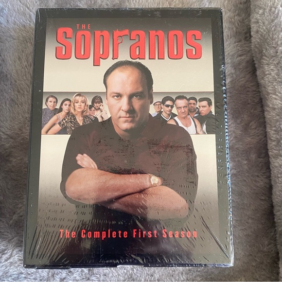 The Sopranos The Complete First Season - Picture 1 of 2